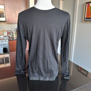 Banana Republic Black Luxury Touch Long Sleeve Crewneck Medium | Soft & Stylish